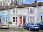 3 Bedrooms Terraced house for sale in Argyle Road,...