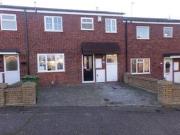 3 Bedrooms Terraced house for sale in Bourne Close,...