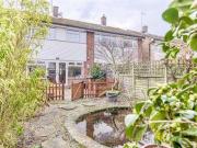 3 Bedrooms Terraced house for sale in Brookside,...