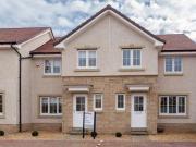 3 Bedrooms Terraced house for sale in Broxden, Perth PH2
