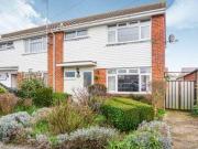 3 Bedrooms Terraced house for sale in Cheviot Close,...