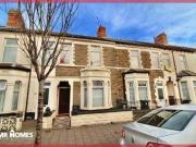 3 Bedrooms Terraced house for sale in Clare Road,...