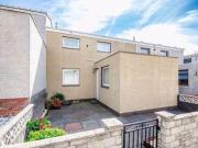3 Bedrooms Terraced house for sale in Cochrane Walk,...