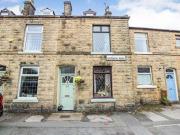 3 Bedrooms Terraced house for sale in Darwen Road,...