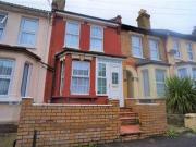3 Bedrooms Terraced house for sale in Gordon Road,...