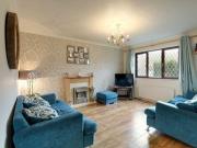 3 Bedrooms Terraced house for sale in Grassmere, Horley RH6