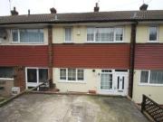 3 Bedrooms Terraced house for sale in Hawthorn Road,...
