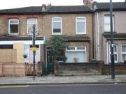 3 Bedrooms Terraced house for sale in Lancaster Road,...