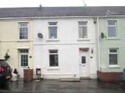 3 Bedrooms Terraced house for sale in Loughor Road,...