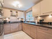 3 Bedrooms Terraced house for sale in Madeley Road,...