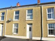 3 Bedrooms Terraced house for sale in New Road, Upper...