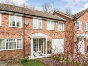 3 Bedrooms Terraced house for sale in Rill Walk, East...