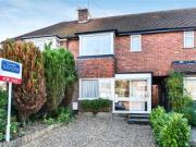3 Bedrooms Terraced house for sale in Skylark Road,...
