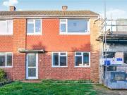 3 Bedrooms Terraced house for sale in St. Thomas Close,...