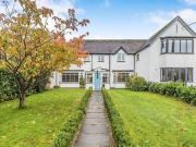 3 Bedrooms Terraced house for sale in Station Road,...