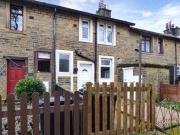 3 Bedrooms Terraced house for sale in Strong Close Way,...