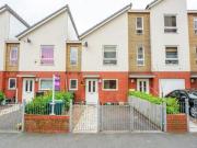3 Bedrooms Terraced house for sale in Treborth Road,...