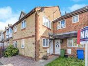 3 Bedrooms Terraced house for sale in Yeates Drive,...