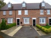 3 Bedrooms Town house for rent in 14 Woodlands Gardens,...