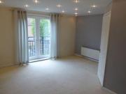 3 Bedrooms Town house for rent in 20 Waterside View,...