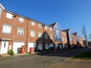 3 Bedrooms Town house for rent in Chadwick Road, Slough SL3