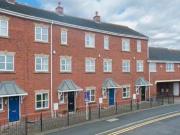3 Bedrooms Town house for rent in Gatcombe Way,...