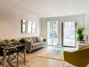 3 Bedrooms Town house for rent in Pressing Lane, Hayes UB3