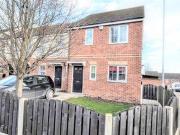 3 Bedrooms Town house for sale in Cypress Road, Barnsley S70