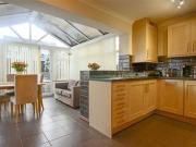 3 Bedrooms Town house for sale in Dawlish Close,...
