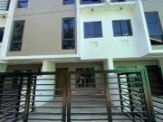 3 Bedrooms Townhouse for Sale in Tandang Sora Quezon...