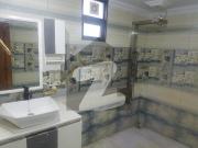 3 Beds Apartment For Rent Available Also 2 Beds...
