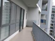 3 BHK Apartment in Sector 60 for resale Golf Course...