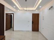 3 BHK Apartment in Sector 6 Dwarka for rent New Delhi....