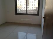 3 BHK Apartment in Vaishno Devi Circle for rent...