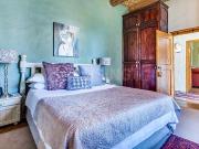 3 BHK Apartment in Vile Parle West for rent Mumbai. The...