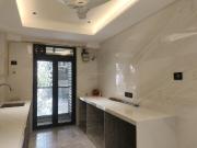 3 BHK Apartment in Vile Parle West for resale Mumbai....