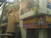 3 BHK Flat In Shri Balaji Apartments Uttam Nagar for...