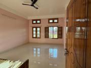 3 BHK Independent Builder Floor in Six Mile for rent...