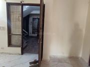 2 BHK Independent Builder Floor in Patparganj for rent...