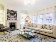 3 Boxwood Gardens, London, E1W