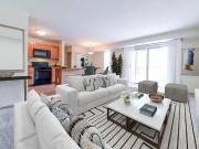 3 Br, 1 bath, Apartment 1 Duke Of Windsor Court