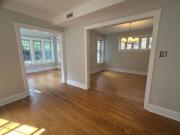 3 Br, 1 bath, Condo 4237 N Ashland