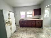 3 Br, 1 bath, Condo 691 Elizabeth Ave