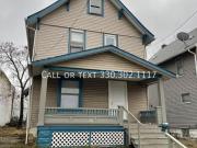 3 Br, 1 bath, Single Family 564 E Crosier St