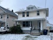 3 Br, 1 bath, Single Family 896 Dan St