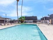 3 BR, 2 BA Apartment 2020 W Glendale Ave Unit 2120,...