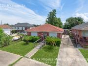 3 BR, 2 BA Apartment 6123 Marigny St New Orleans, LA 70122