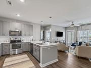 3 Br, 2 bath, Apartment 50 Central Island St