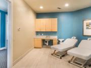 3 Br, 2 bath, Apartment 9601 Custer Road