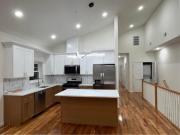 3 Br, 2 bath, Condo 121 Osborne Terrace